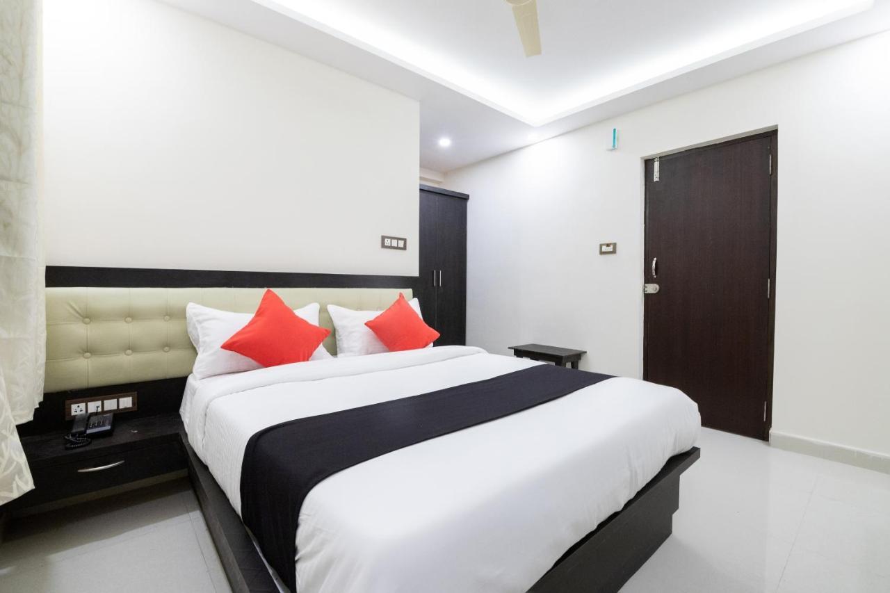 Capital O Regal Suites Bengaluru Kültér fotó