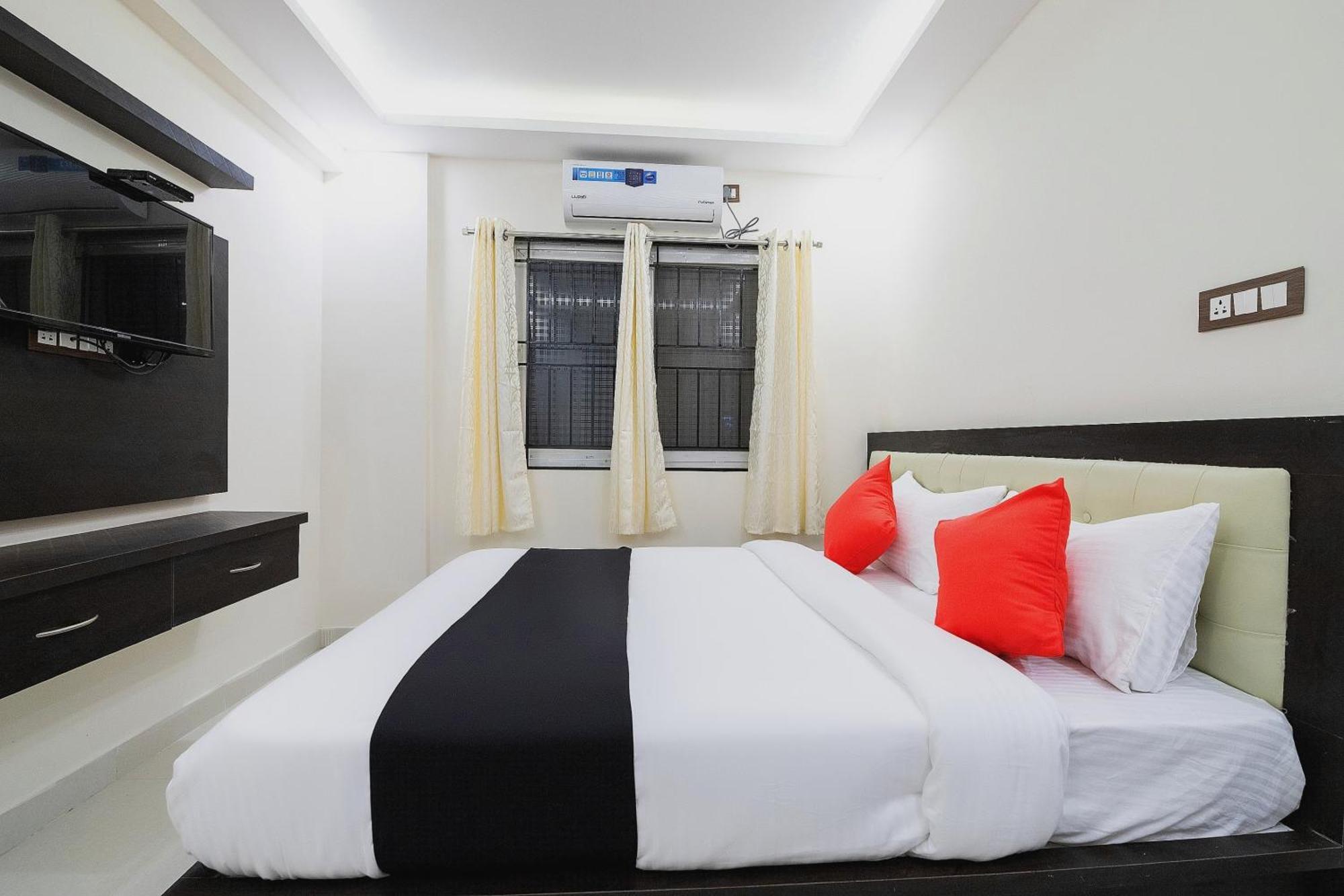 Capital O Regal Suites Bengaluru Kültér fotó